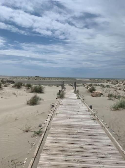 "Le Nature" Camargue Jardin Arles Dış mekan fotoğraf